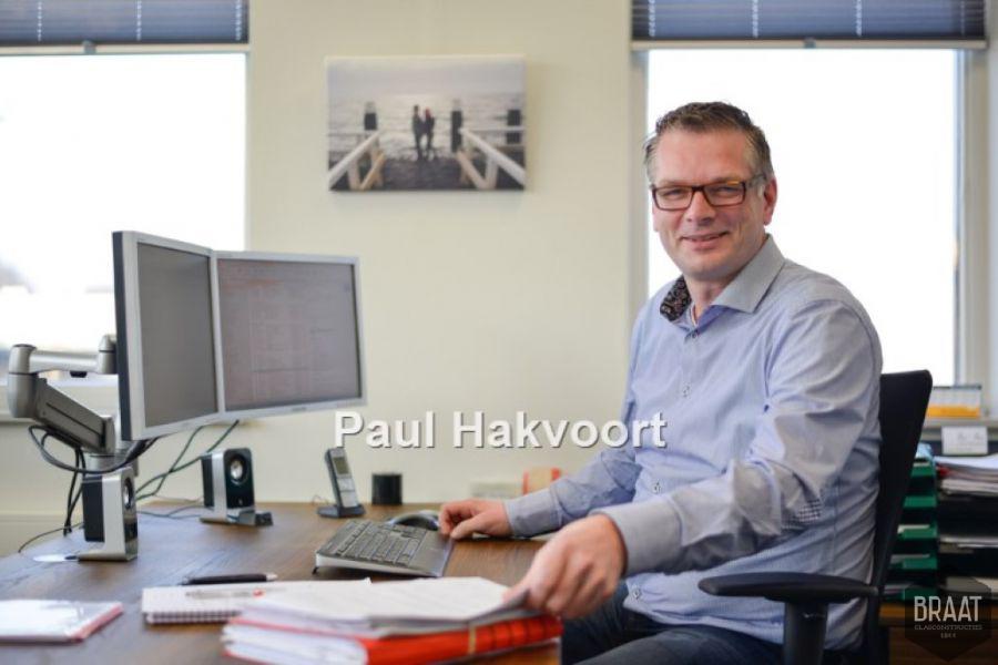 PAUL HAK4T DAGLICHT