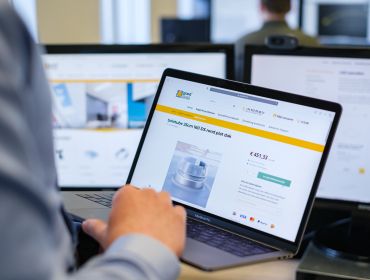Online Marketing Specialist